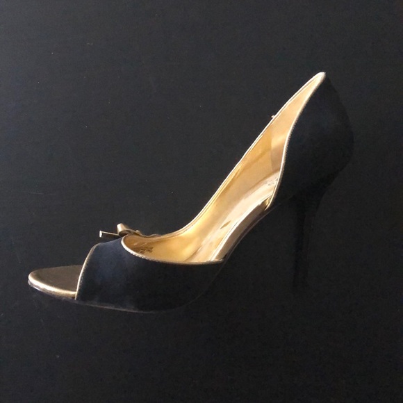 Guess Open Toed Heels - Picture 3 of 5